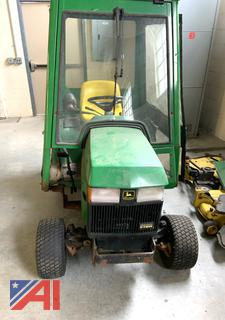 *Lot Updated* 1995 John Deere 425 Mower with Snow Blower