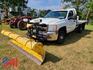 (#5) 2007 Chevy Silverado 2500HD Flat Bed Truck with Plow
