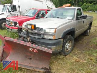 *UPDATED* 2004 Chevy Silverado 2500HD Pickup Truck with Plow
