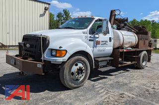 2006 Ford F650 XL Super Duty Truck with Ingersoll Rand A-300 Well Drill
