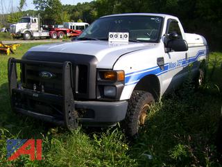 2008 Ford F250 XL Super Duty Pickup Truck with Cap (165T)