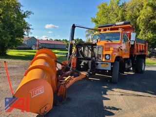 (#3) 1996 International 2574 Dump Truck with Plow and Wing