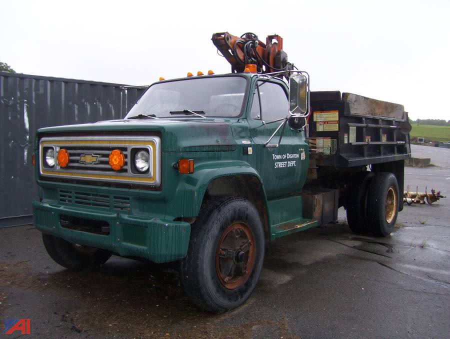 Auctions International Auction Town of DightonMA 30047 ITEM 1986