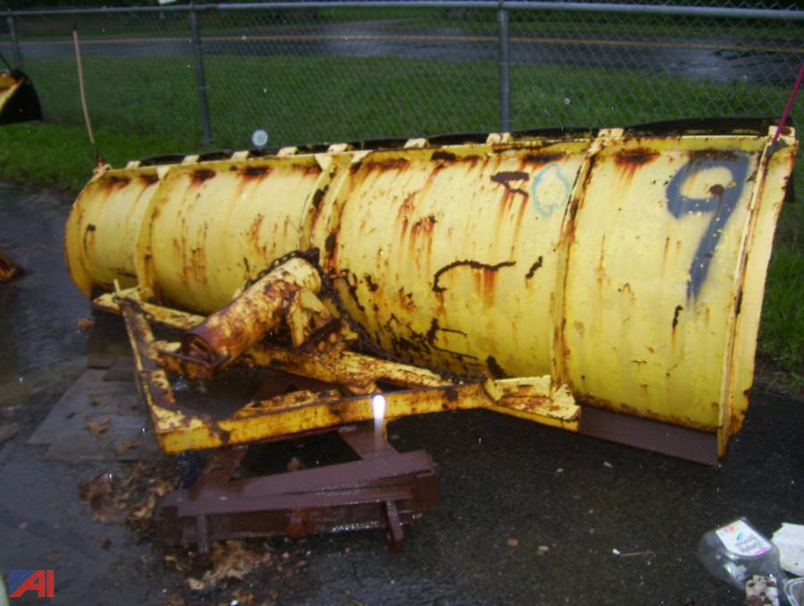 Auctions International Auction Town of DightonMA 30047 ITEM 10