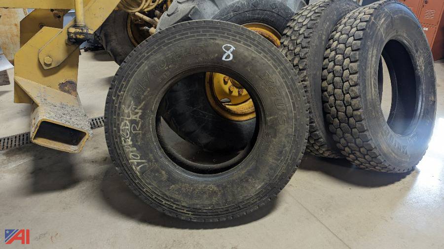 Auctions International Auction Town of Preble HwyNY 30454 ITEM (3