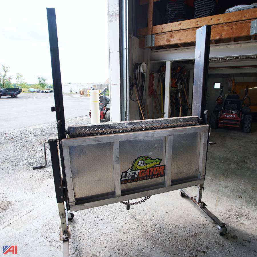 Auctions International Auction Town of Porter HwyNY 30550 ITEM