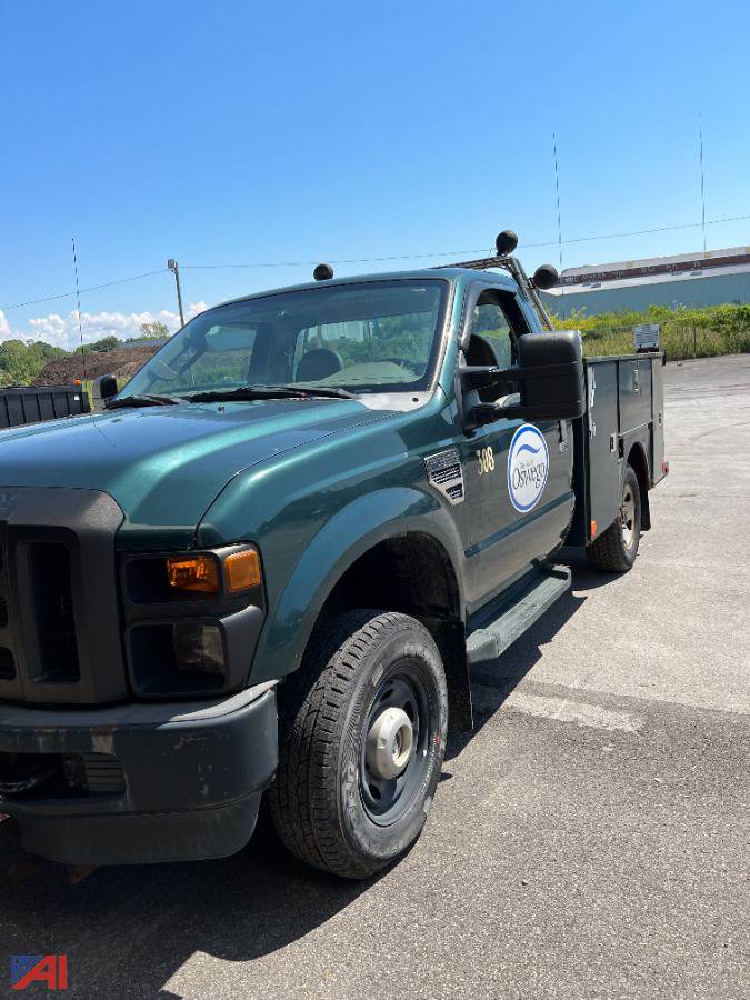 Auctions International Auction City of OswegoNY 30563 ITEM 2008 Ford F250 XL Super Duty