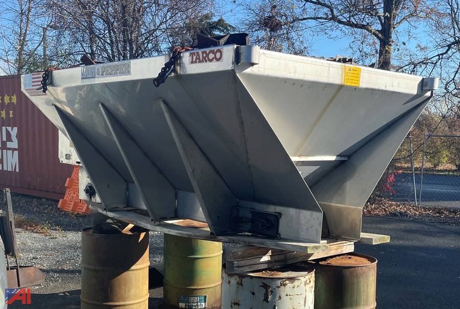 Auctions International Auction Town of Saugerties Parks & Buildings