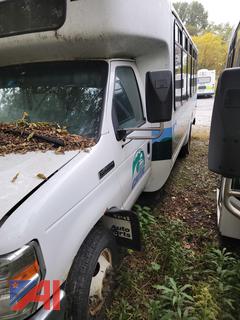 2015 Ford E450 Bus With Wheelchair Lift (Parts Only)