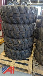 (4) Dunlop SP T9 Tires, 365/70R18
