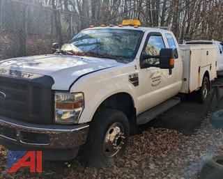 2008 Ford F350 Super Duty Extended Cab Utility Truck with Auto Crane