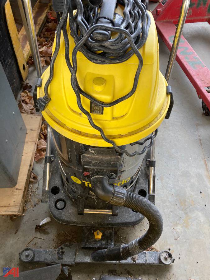 Auctions International Auction Malone CSDNY 31224 ITEM (10