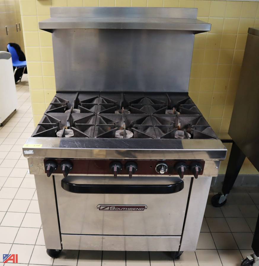 Auctions International Auction East Irondequoit CSDNY 31421 ITEM