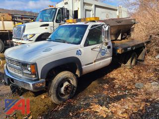 (#40) 2000 Chevy 3500 Cab and Chassis