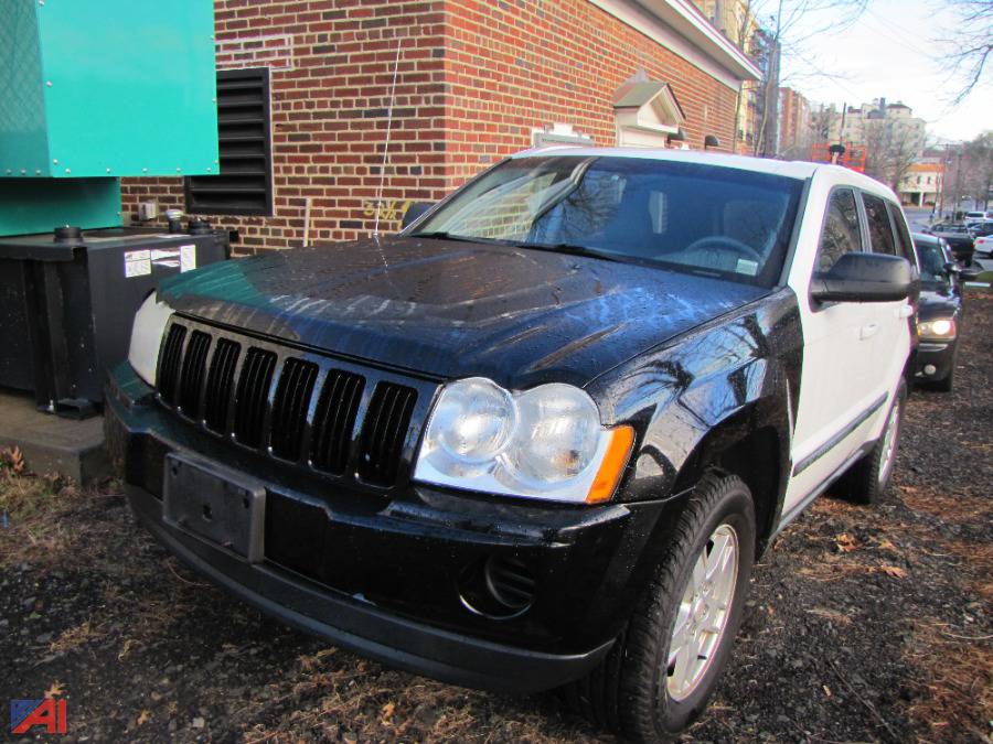 Auctions International Auction Village of LarchmontNY 31539 ITEM 2007 Jeep Grand Cherokee SUV