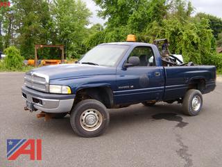 (#14) 2002 Dodge Ram 2500 Pickup Truck with Plow