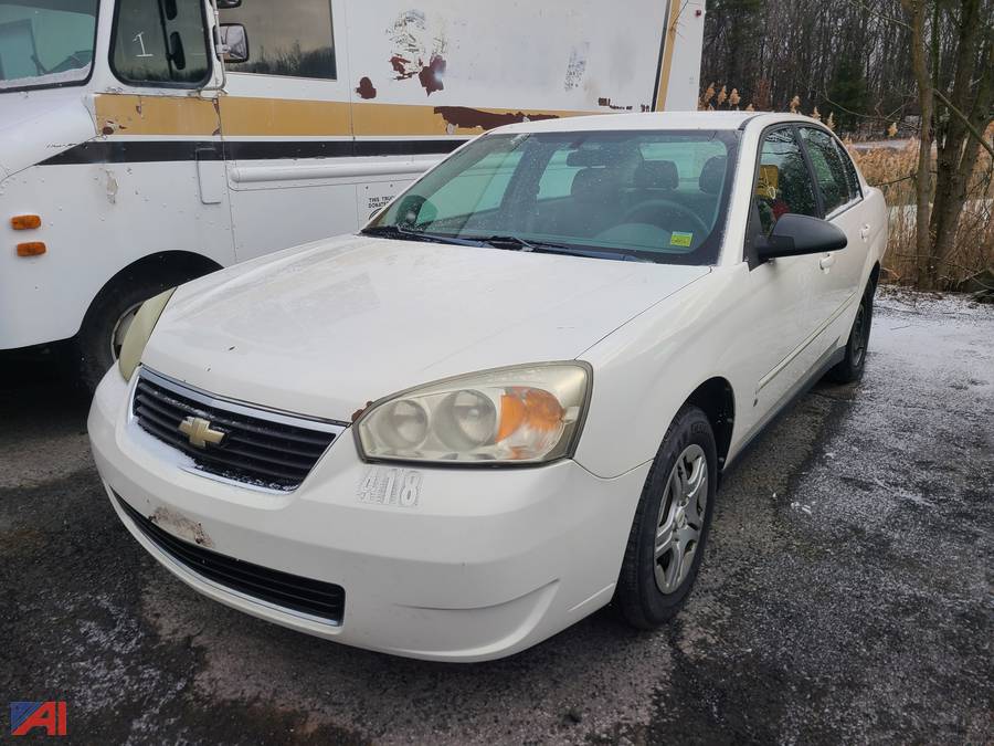 Auctions International Auction Greene CountyNY 31663 ITEM (418) 2007 Chevy Malibu 4 Door Sedan