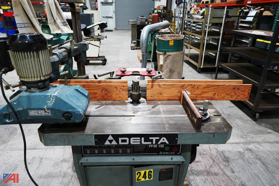 Auctions International Auction Business SurplusNY 31898 ITEM