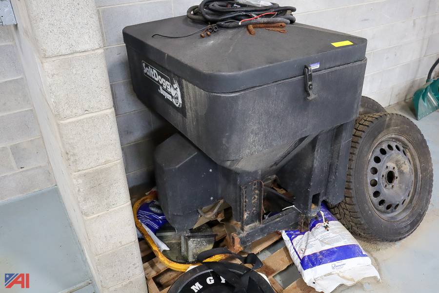 Auctions International Auction Whitesville CSDNY 31903 ITEM Salt