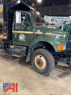 (#22) 1995 International 4800 Dump Truck with Plow and Spreader