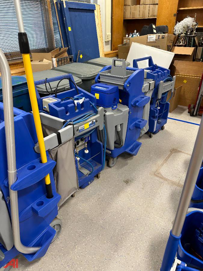 Auctions International Auction Livonia CSDNY 32072 ITEM Custodial