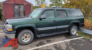 2004 Chevy 2500 Suburban with Plow