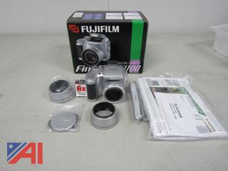 FUJI Film Fine Pix S3100 Digital Camera, New