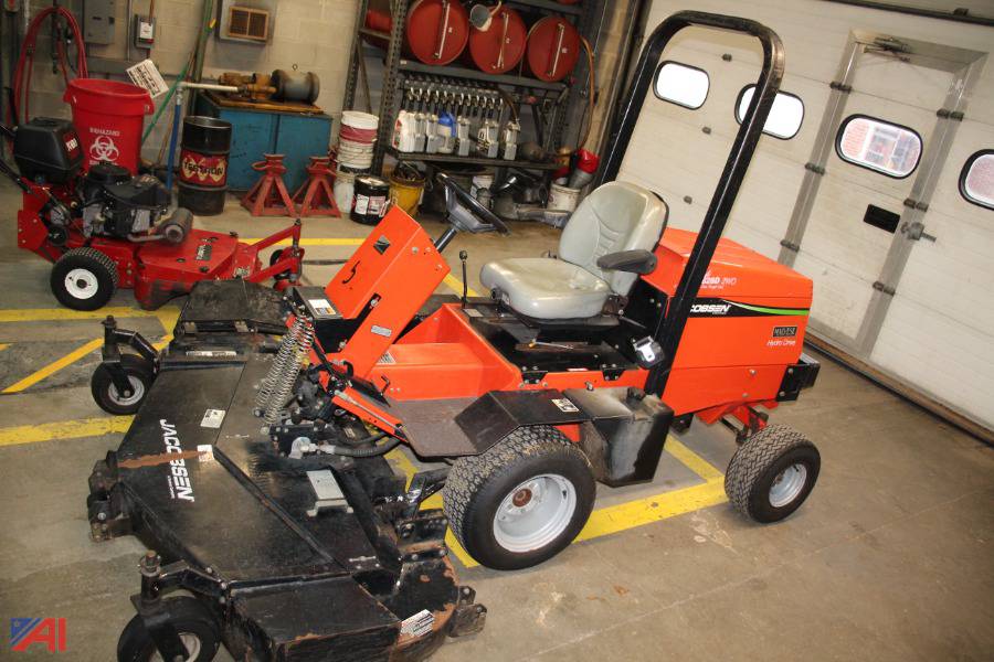 Auctions International Auction Inc. Village of Massapequa Park, Long