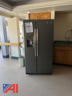 GE 25 CU FT Side By Side Refrigerator