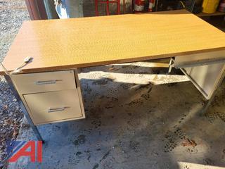 Metal Office Desk with 2 Drawers
