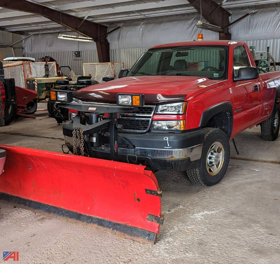 Auctions International Auction Baldwinsville CSDNY 32441 ITEM 2006 Chevy Silverado 2500HD