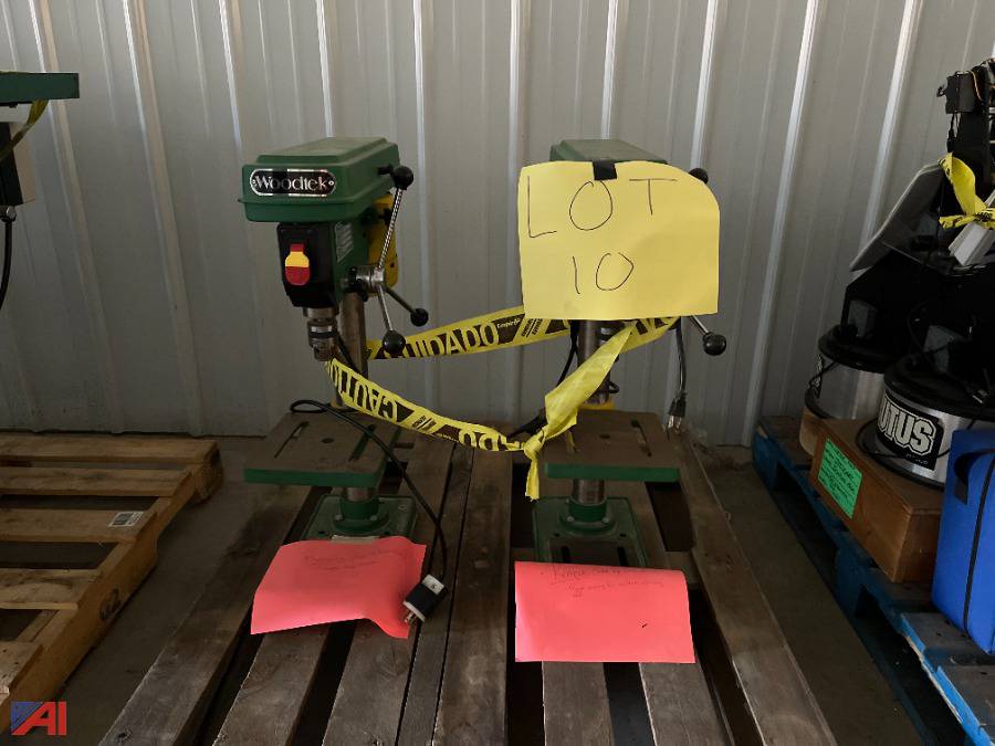 Auctions International Auction Corning Painted Post SchoolNY 32553