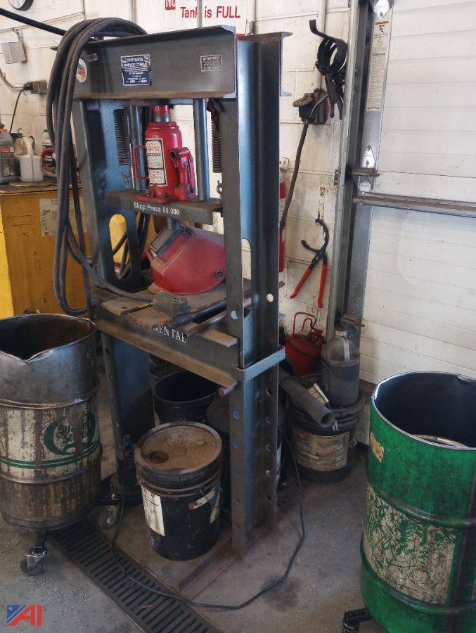 Auctions International Auction Schoharie SchoolsNY 32661 ITEM