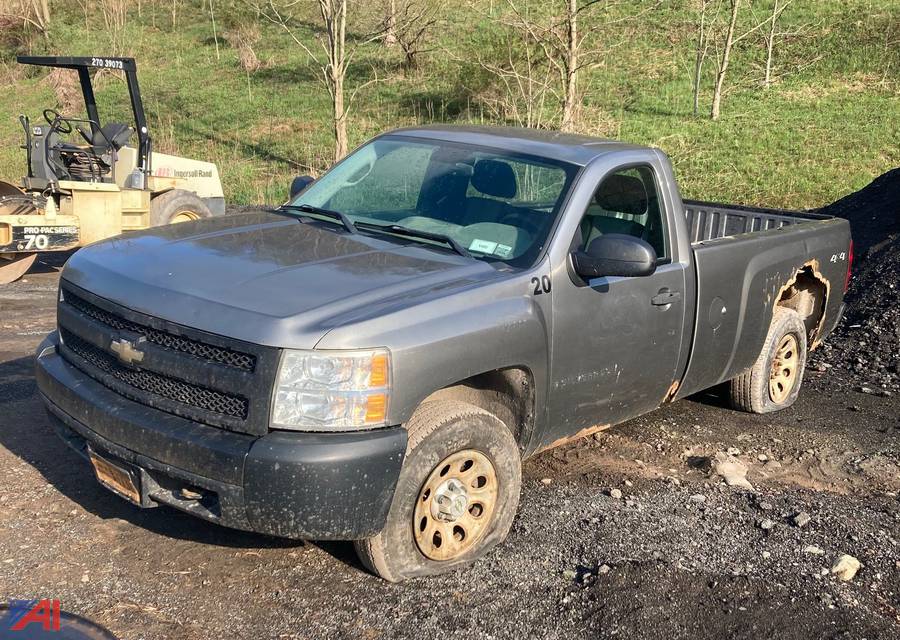 Auctions International Auction Town of Walton HwyNY 32685 ITEM 2008 Chevy Silverado 1500