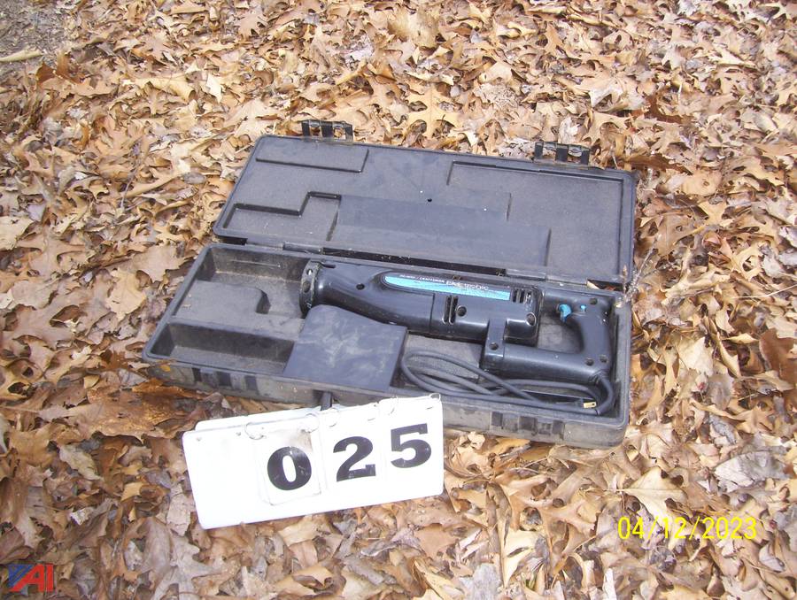 Auctions International Auction WBRRCD BraintreeMA 32695 ITEM