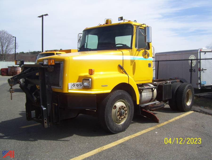 Auctions International Auction City of Framingham DPWMA 32717 ITEM