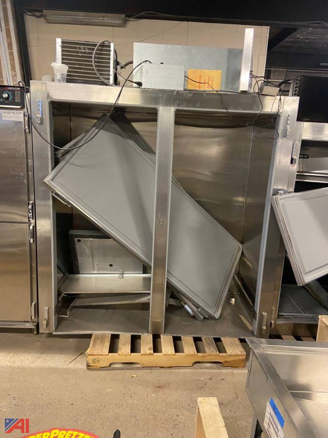 Auctions International Auction Cincinnatus CSDNY 32722 ITEM