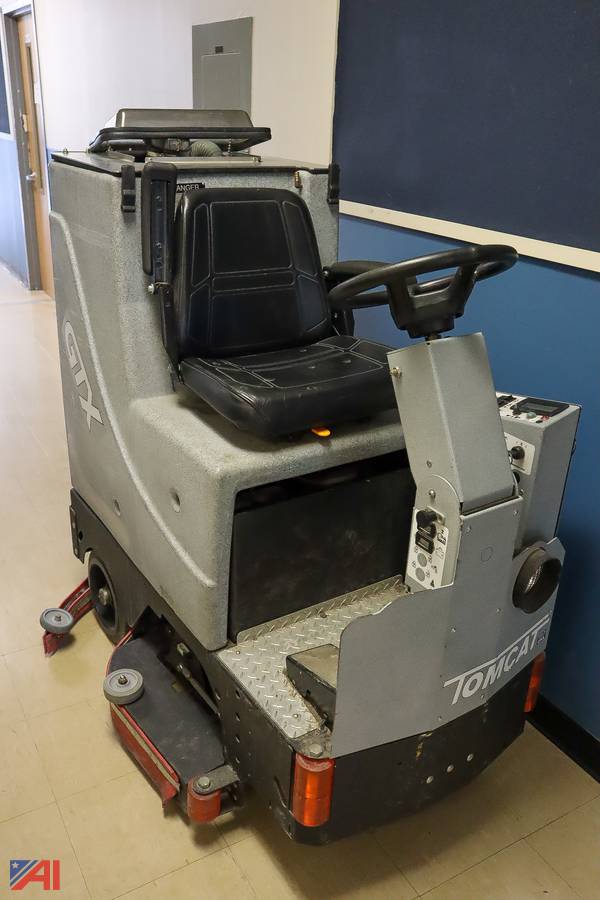 Auctions International Auction Greece CSDNY 32780 ITEM TomCat GTX