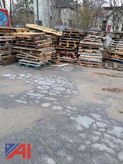 (Approx. 150) Miscellaneous Wooden Pallets