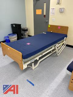 (1) Invacare Medical Patient Bed