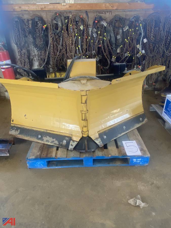 Auctions International Auction Town of Malone HwyNY 33090 ITEM