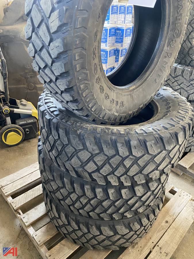 Auctions International Auction Town of Malone HwyNY 33090 ITEM (4