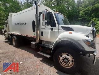 2010 International 7400 Packer Truck