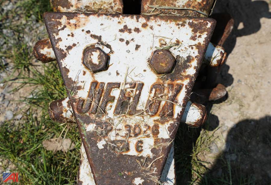 Auctions International Auction Business SurplusNY 33102 ITEM