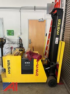 Hyster Electric Lift Truck