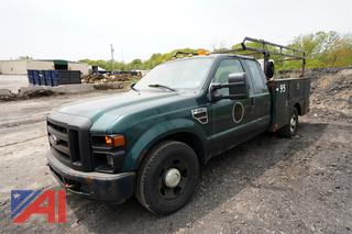 2008 Ford F350 Extended Cab Utility Truck/95