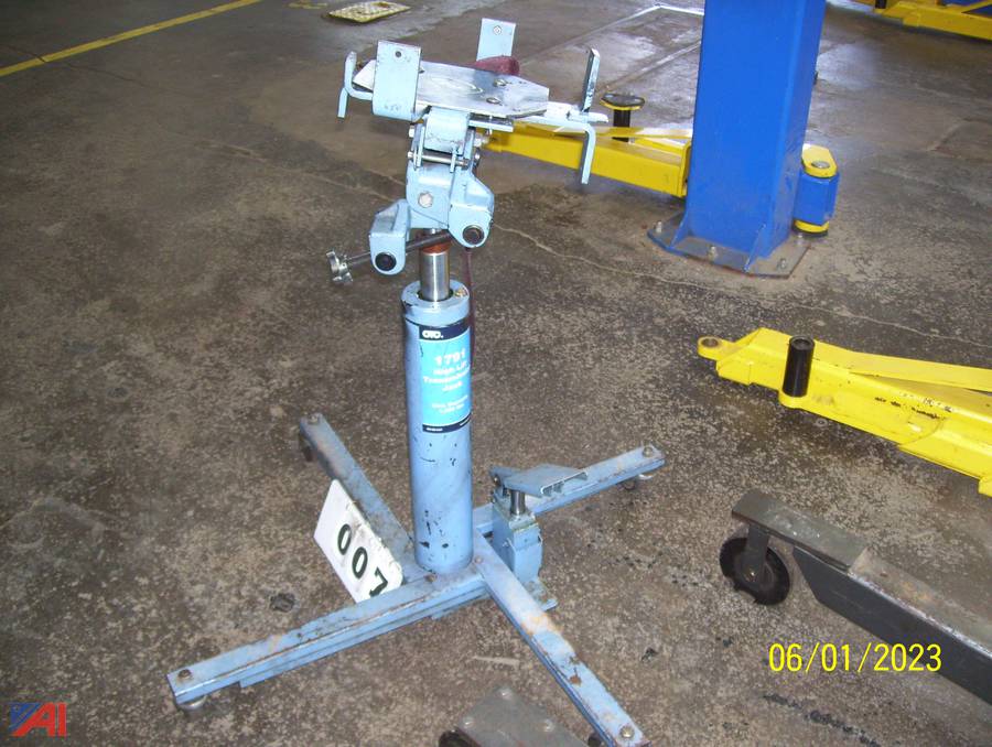 Auctions International Auction Diman Regional Tech SchoolMA 33231