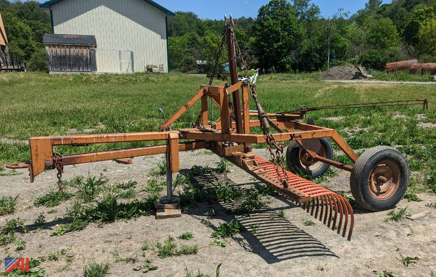 Auctions International Auction Town of Van Etten HwyNY 33279 ITEM