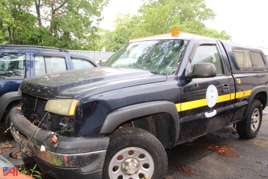 Auctions International Auction Town of Hempstead, Long IslandNY 33507 ITEM 2006 Chevy