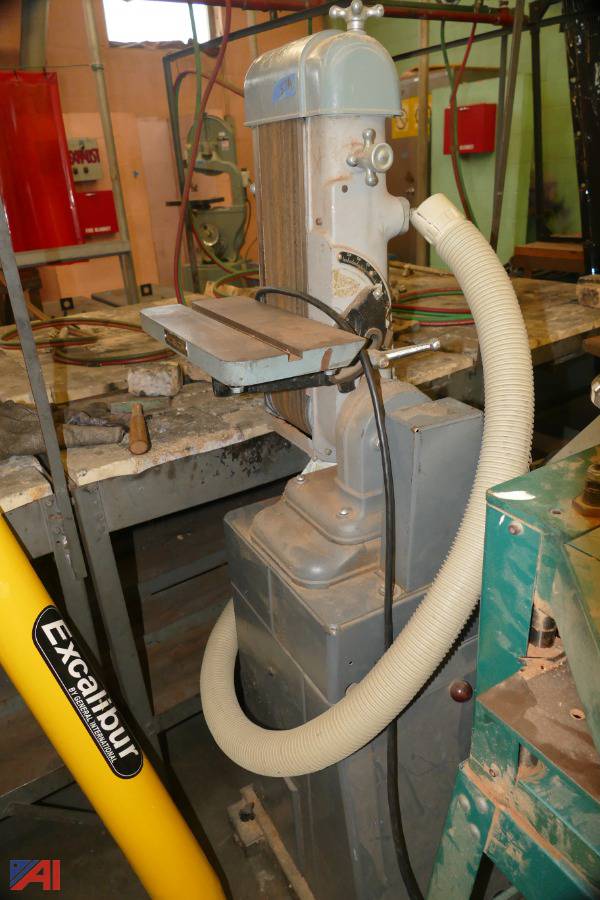 Auctions International Auction Yonkers Public SchoolsNY 33800 ITEM